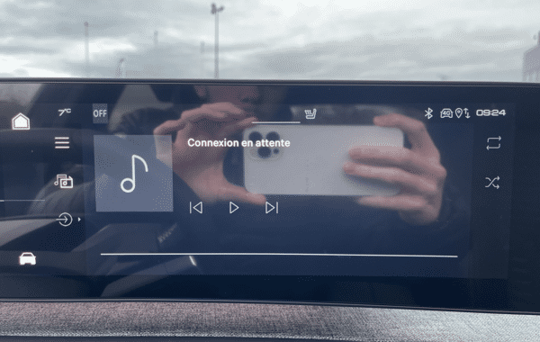 peugeot-5008-hybrid-145ch-gt-e-dcs6 - 63478575