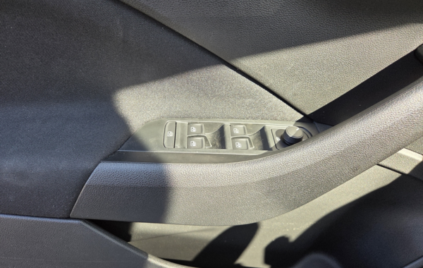 skoda-kamiq-1-0-tsi-evo-2-116ch-selection-dsg7 - 63548575