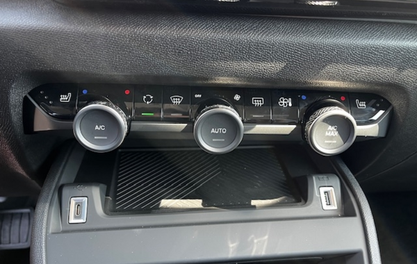 citroen-c4-1-2-hybride-145ch-s-s-plus-automatique - 64618575