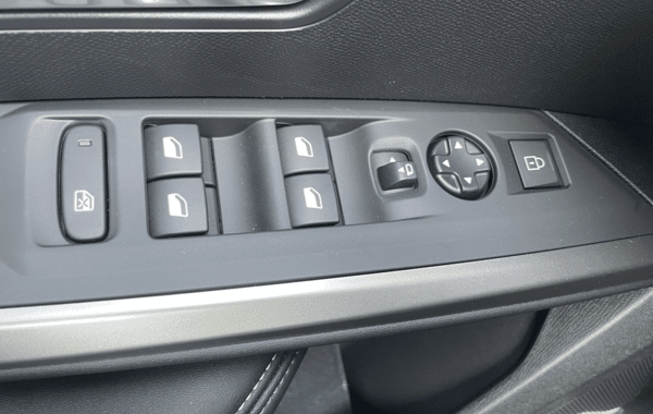 peugeot-5008-hybrid-145ch-allure-e-dcs6 - 64938575
