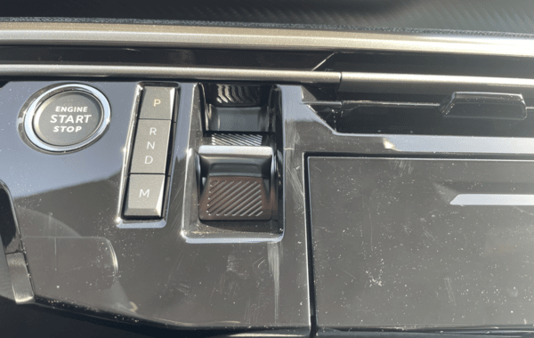 peugeot-5008-hybrid-145ch-allure-e-dcs6 - 64938575