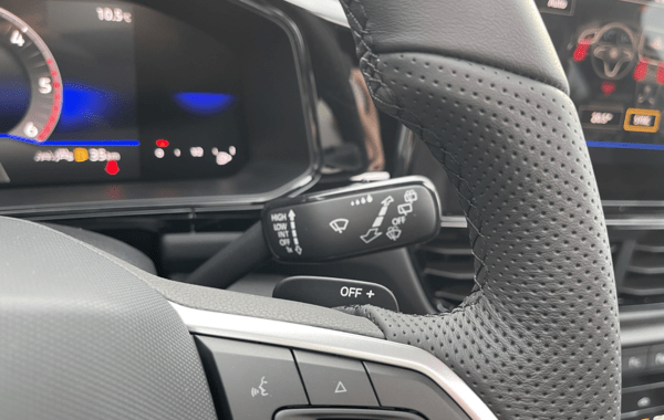 volkswagen-t-roc-2-0-tdi-150ch-r-line-dsg7 - 66148575