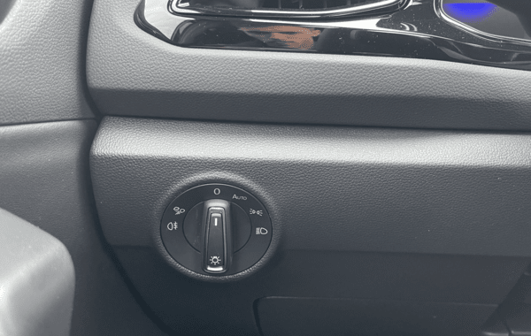 volkswagen-t-roc-2-0-tdi-150ch-r-line-dsg7 - 66158575