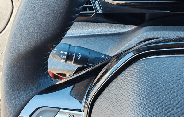 peugeot-308-1-5-bluehdi-130ch-s-s-allure-eat8 - 66498575