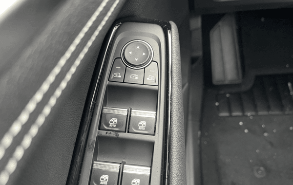 renault-austral-1-2-e-tech-full-hybrid-200ch-techno-26 - 66768575