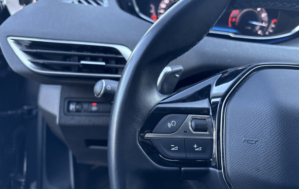 peugeot-3008-1-2-puretech-130ch-s-s-allure-pack-eat8 - 67788575