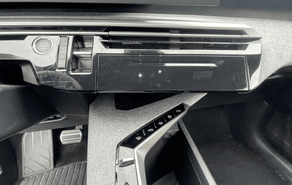 peugeot-5008-hybrid-145ch-allure-e-dcs6 - 68098575