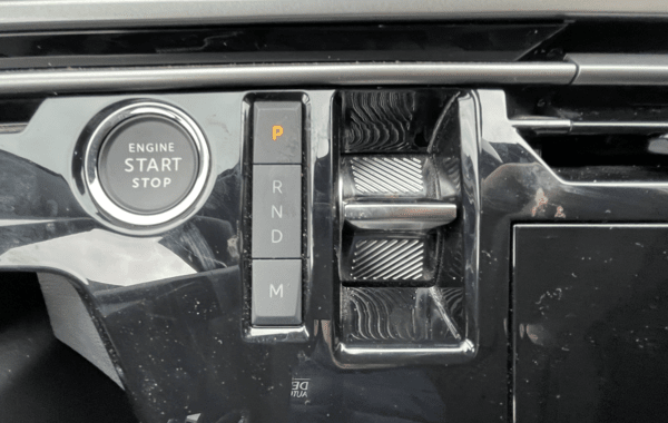 peugeot-5008-hybrid-145ch-allure-e-dcs6 - 68098575