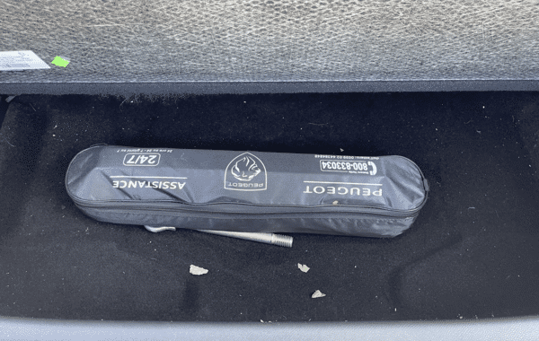 peugeot-5008-hybrid-145ch-gt-e-dcs6 - 69118575
