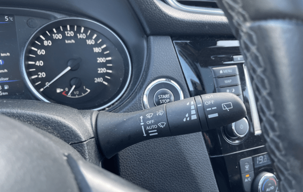 nissan-qashqai-1-5-dci-115ch-n-connecta-2019 - 70138575