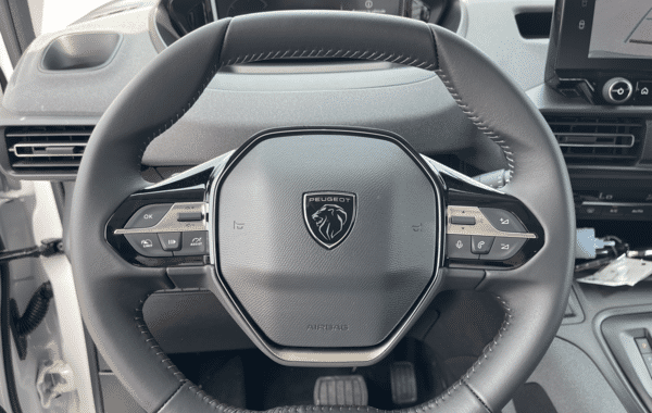 peugeot-rifter-taille-m-1-5-bluehdi-130ch-s-s-allure-5-places-eat8 - 70178575