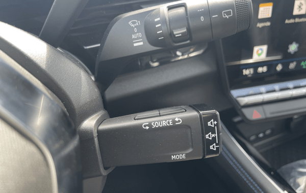 renault-austral-1-2-e-tech-full-hybrid-200ch-esprit-alpine-25 - 70238575