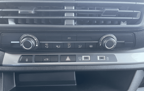 citroen-jumpy-fg-m-1-5-diesel-120ch - 70978575