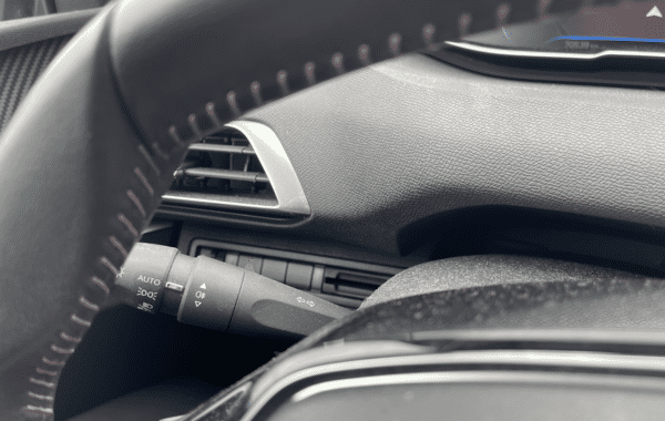 peugeot-3008-1-2-puretech-130ch-allure-s-s - 71808575
