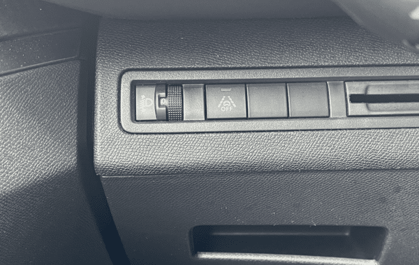 peugeot-3008-1-2-puretech-130ch-allure-s-s - 71808575