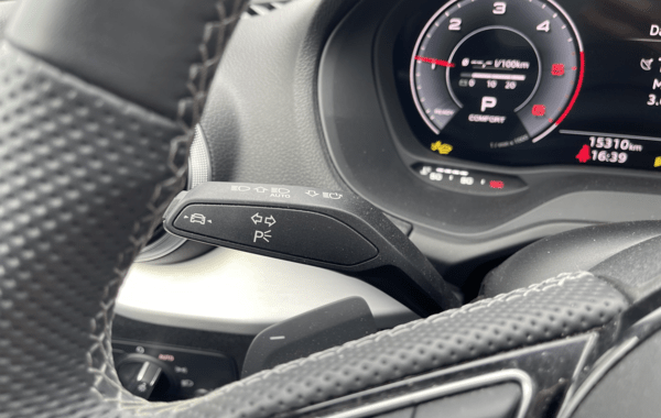 audi-q2-35-tdi-150ch-s-line-s-tronic-7 - 71888575