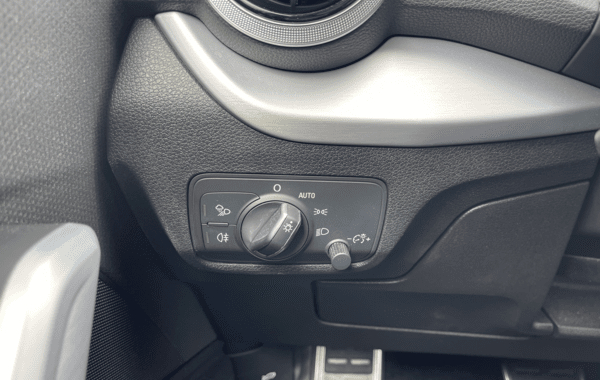 audi-q2-35-tdi-150ch-s-line-s-tronic-7 - 71888575