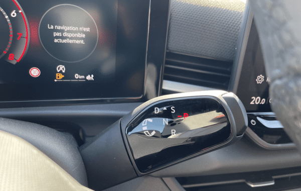 volkswagen-t-roc-1-5-etsi-150ch-r-line-dsg7 - 71938575