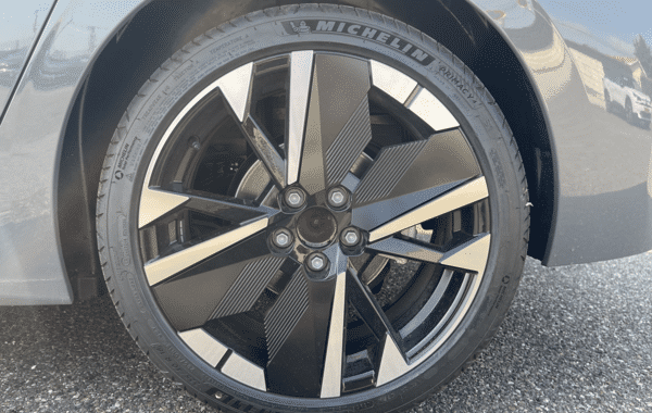 peugeot-308-1-5-bluehdi-130ch-s-s-gt-eat8 - 71968575