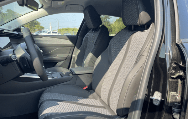 peugeot-308-1-5-bluehdi-130ch-s-s-allure-eat8 - 72118575