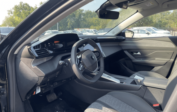 peugeot-308-1-5-bluehdi-130ch-s-s-allure-eat8 - 72118575