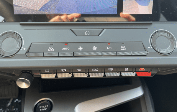 peugeot-308-1-5-bluehdi-130ch-s-s-allure-eat8 - 72118575