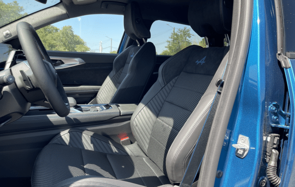 renault-austral-1-2-e-tech-full-hybrid-200ch-esprit-alpine-26 - 72208575