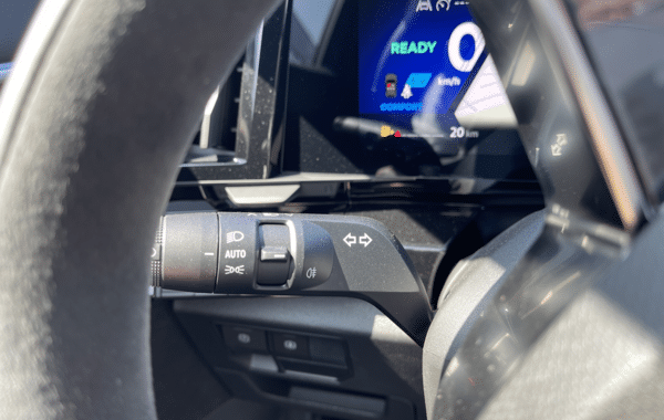 renault-austral-1-2-e-tech-full-hybrid-200ch-esprit-alpine-26 - 72208575