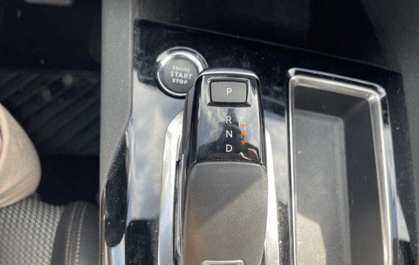 peugeot-3008-1-5-bluehdi-130ch-s-s-gt-eat8 - 72438575