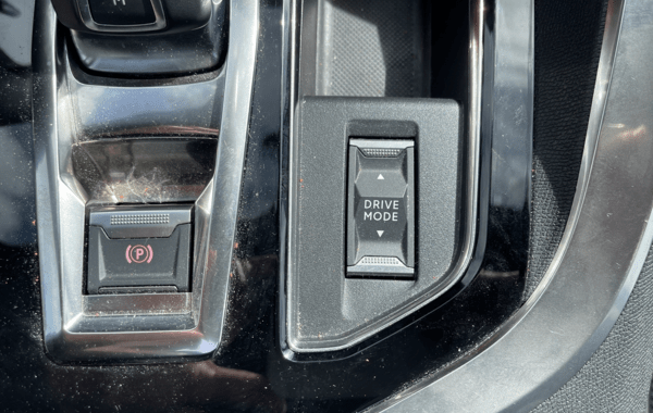 peugeot-3008-1-5-bluehdi-130ch-s-s-gt-eat8 - 72438575