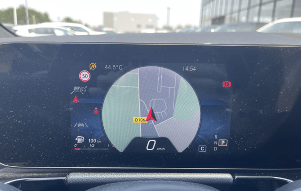 mercedes-gla-200-d-150ch-amg-line-8g-dct - 72448575
