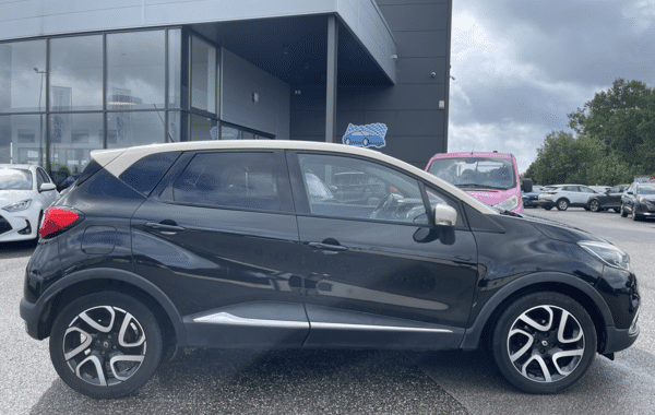 renault-captur-0-9-tce-90ch-stop-start-energy-intens-eco2-euro6 - 72828575