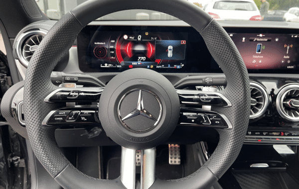 mercedes-cla-shooting-brake-200-d-150ch-amg-line-8g-dct - 72988575