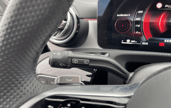 mercedes-cla-shooting-brake-200-d-150ch-amg-line-8g-dct - 72988575