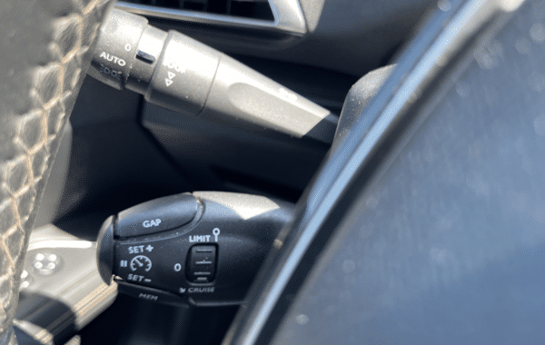 peugeot-3008-1-5-bluehdi-130ch-e6-c-gt-line-s-s-6cv - 73358575