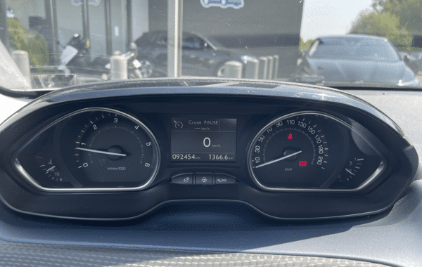 peugeot-2008-1-6-e-hdi115-fap-crossway - 73558575
