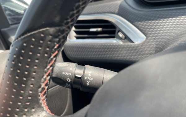 peugeot-2008-1-6-e-hdi115-fap-crossway - 73558575