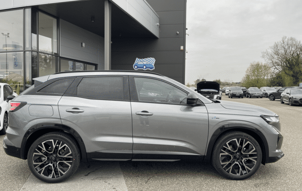 renault-austral-1-2-e-tech-full-hybrid-200ch-esprit-alpine-26 - 73718575