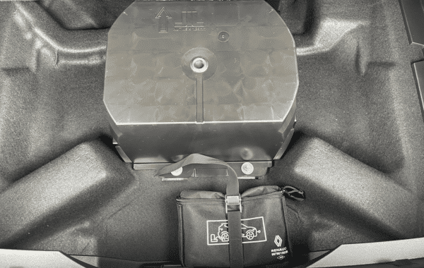 renault-austral-1-2-e-tech-full-hybrid-200ch-esprit-alpine-26 - 73718575