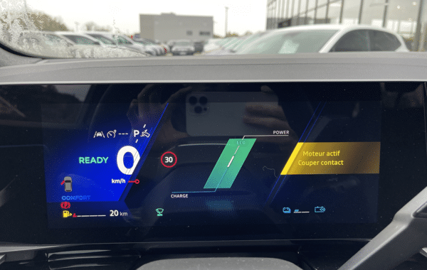 renault-austral-1-2-e-tech-full-hybrid-200ch-esprit-alpine-26 - 73718575