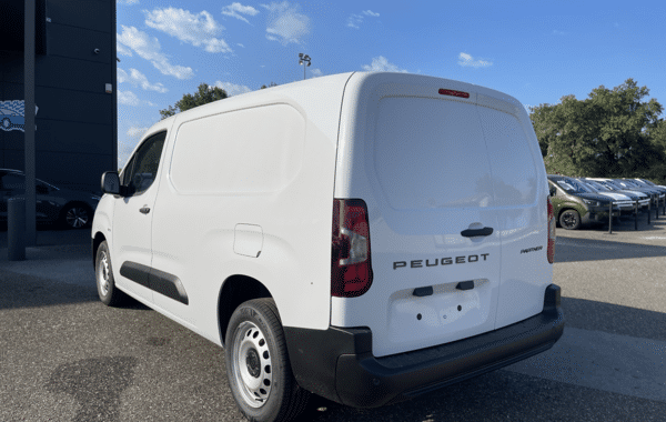 peugeot-partner-xl-diesel-130ch-automatique - 73858575