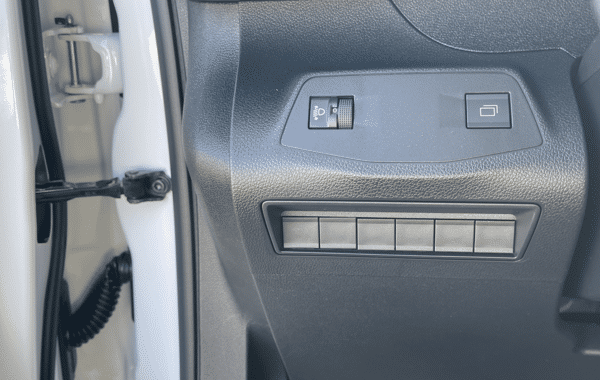 peugeot-partner-xl-diesel-130ch-automatique - 73868575