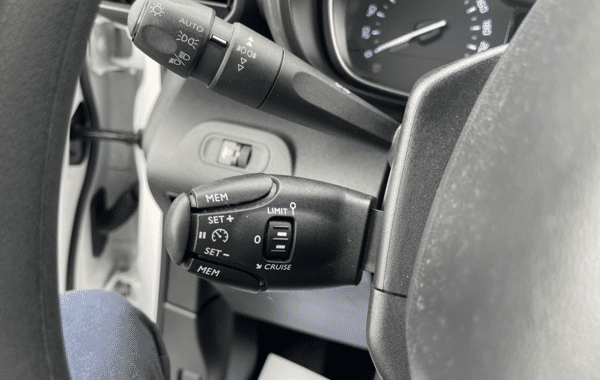 citroen-berlingo-m-bluehdi-130ch-s-s-feel - 73988575