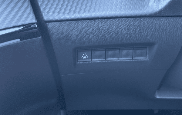 peugeot-2008-1-2-hybrid-145ch-gt-e-dcs6 - 74518575