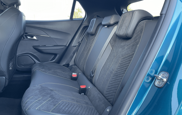 peugeot-2008-1-2-hybrid-145ch-gt-e-dcs6 - 74528575