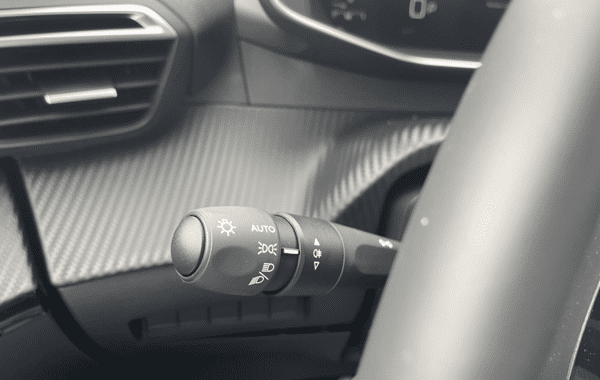 peugeot-2008-1-2-hybrid-145ch-gt-e-dcs6 - 74568575