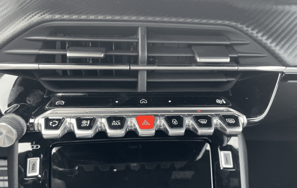peugeot-2008-1-2-hybrid-145ch-gt-e-dcs6 - 74588575
