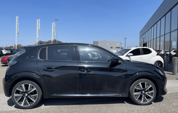 peugeot-208-1-2-puretech-130ch-s-s-gt-eat8 - 74698575