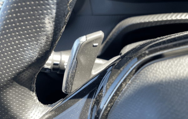 peugeot-208-1-2-puretech-130ch-s-s-gt-eat8 - 74698575