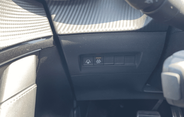 peugeot-208-1-2-puretech-130ch-s-s-gt-eat8 - 74698575
